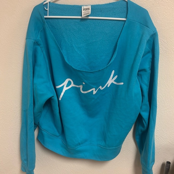 PINK Victoria's Secret Tops - Crop top